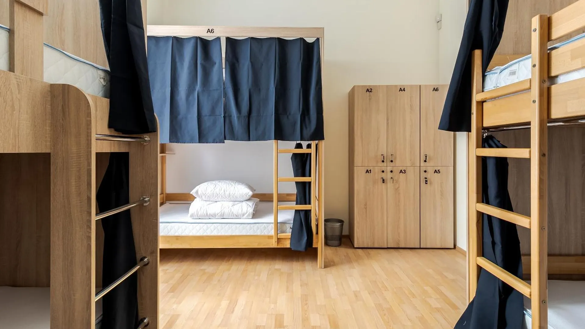 Soborniy Hostel 리비프