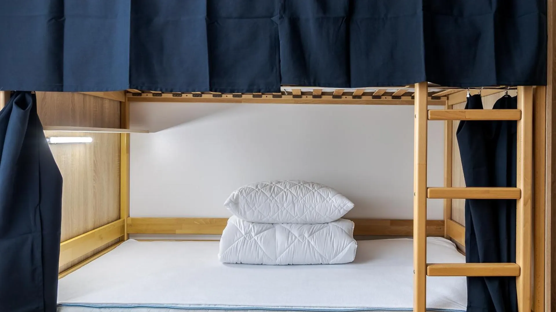 Soborniy Hostel 리비프 우크라이나