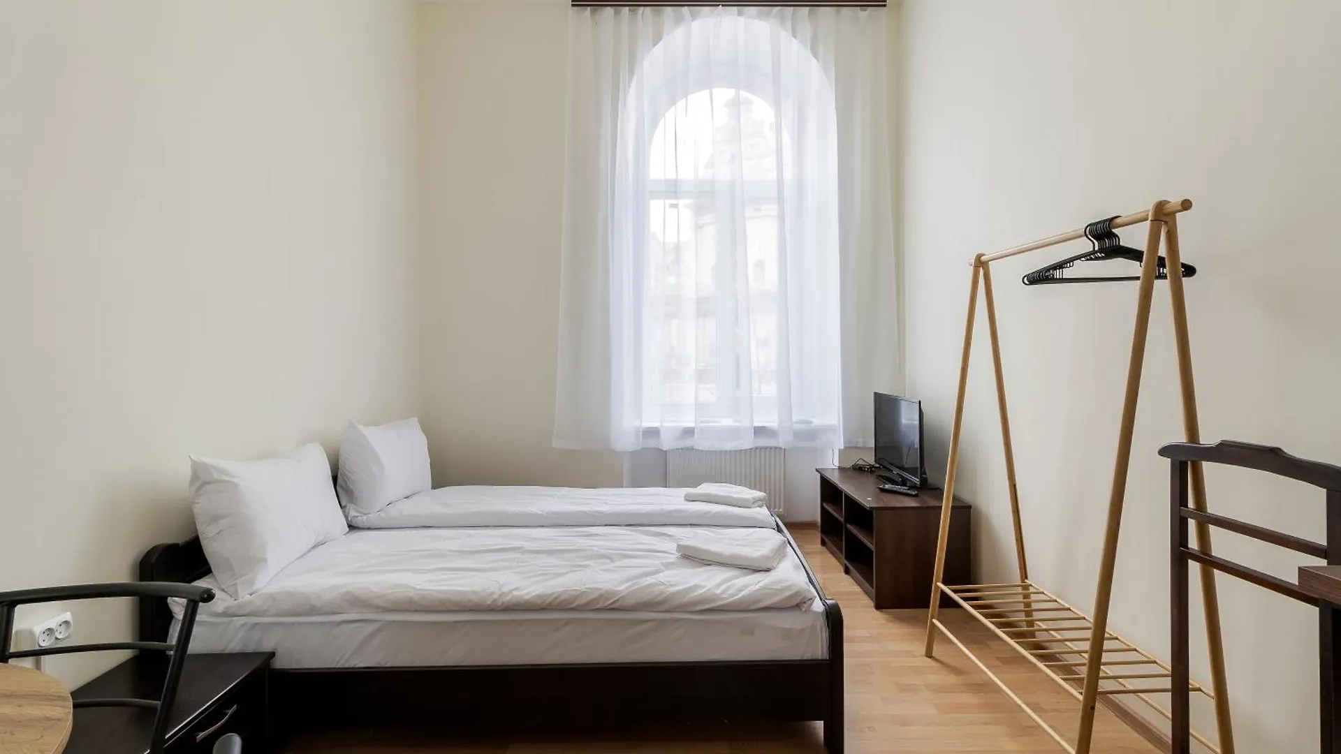 Soborniy Hostel 리비프