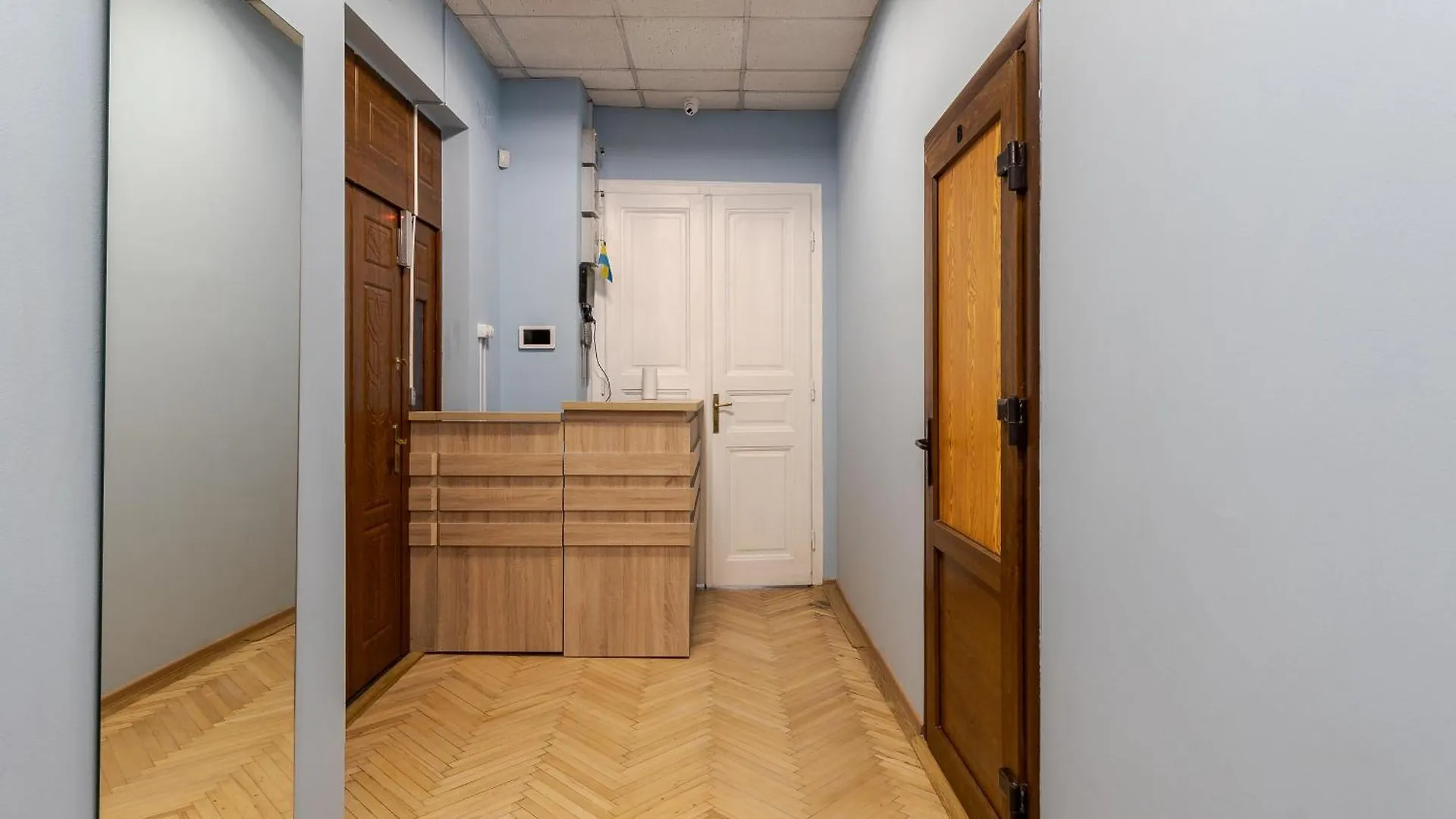 Soborniy Hostel 리비프