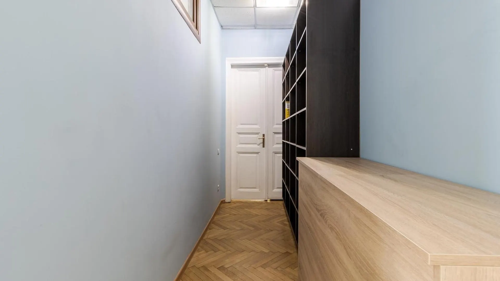 Soborniy Hostel 리비프
