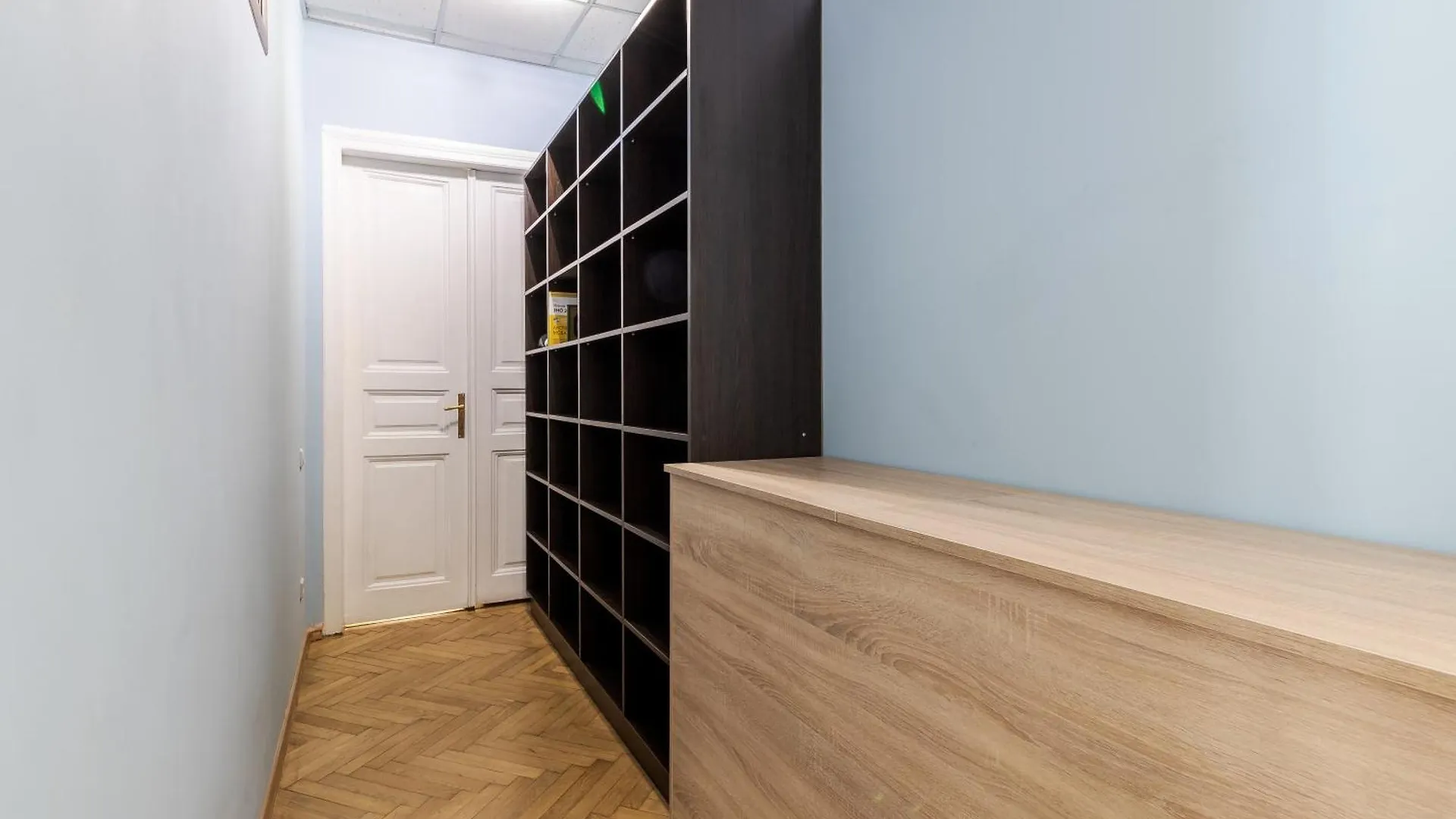 Soborniy Hostel 리비프