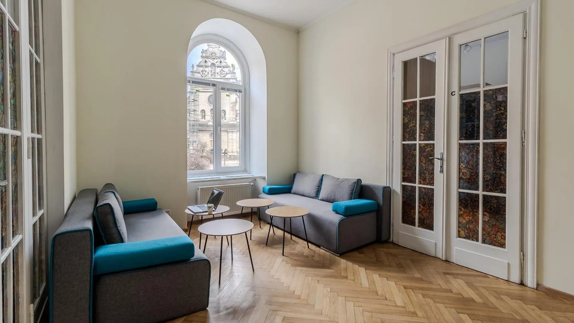 Soborniy Hostel 리비프